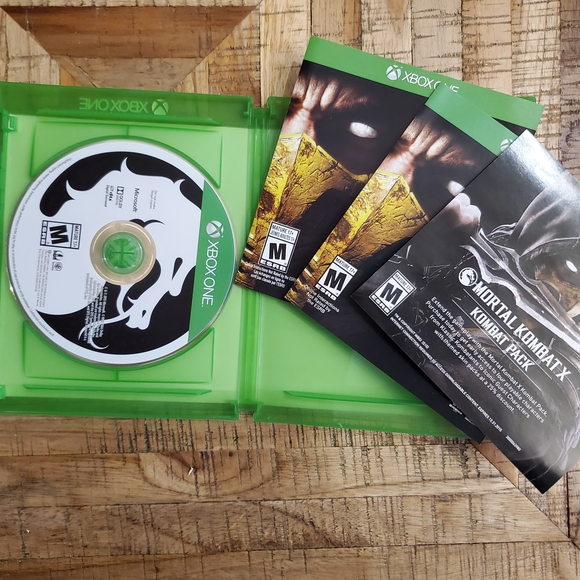 Xbox One Game Bundle - Picture 4 of 12
